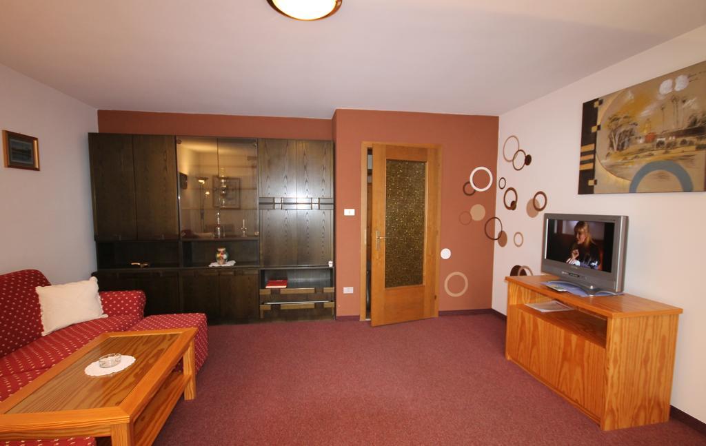 אורטיסיי Residence Ben Ste מראה חיצוני תמונה